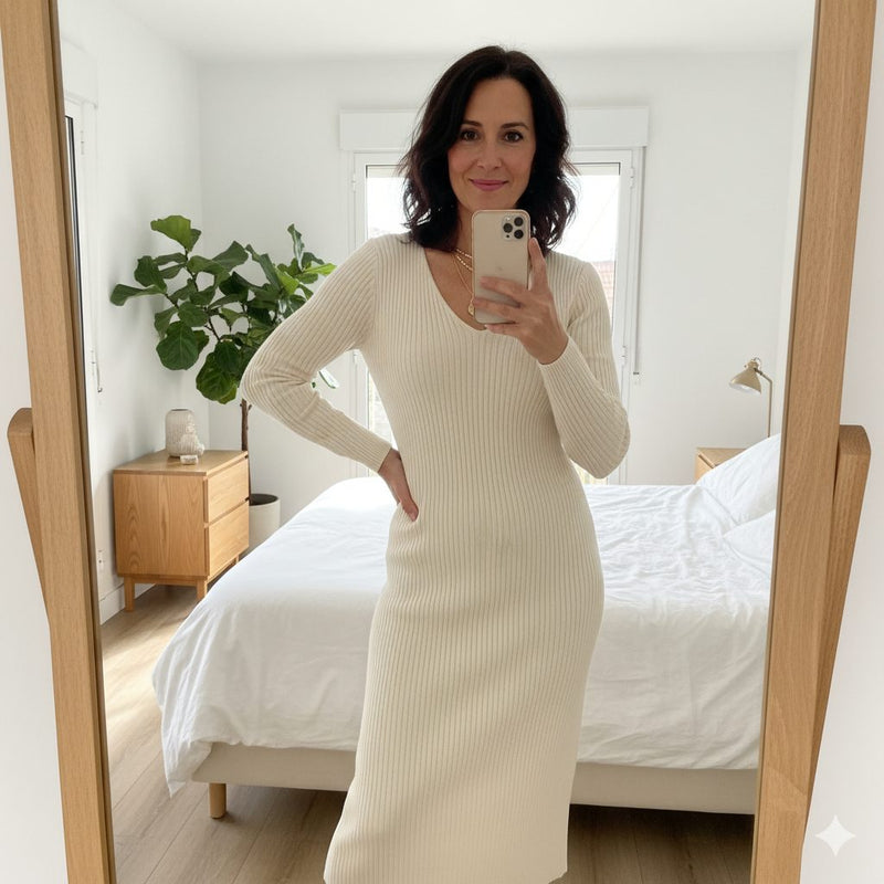 Klant in ivoor geribde knit jurk